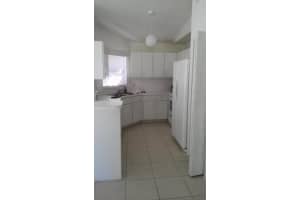 2818 Stoneway Ln, Fort Pierce, FL 34982, Sold 04/07/17