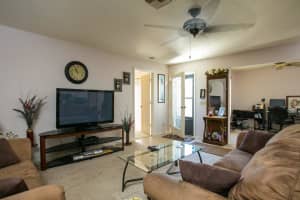 691 Centre Ct SW, Vero Beach, FL 32962, Sold 11/02/17