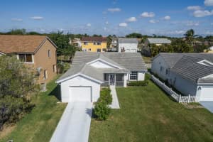 6955 Beacon Hollow Turn, Boynton Beach, FL 33437, Sold 04/14/17