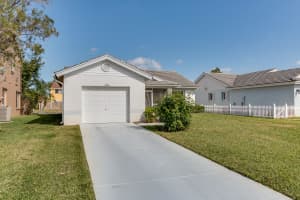 6955 Beacon Hollow Turn, Boynton Beach, FL 33437, Sold 04/14/17