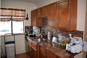 600 Nottingham Cir, Greenacres, FL 33463, Sold 03/15/17