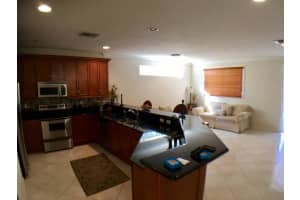 412 Marbella Dr, Lake Park, FL 33403, Sold 08/31/17