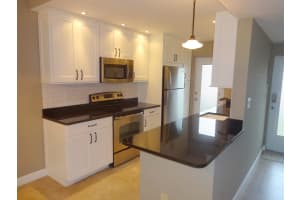 105 NE 19th Ave, Deerfield Beach, FL 33441, Sold 03/29/17