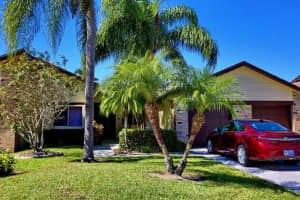 154 Ramblewood Cir, Royal Palm Beach, FL 33411, Sold 03/31/17