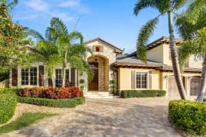 8905 SE Harbor Island Way, Hobe Sound, FL 33455, Sold 04/11/17