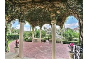 MLS# R10307741, Vero Beach, Florida 32963