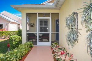 7921 SE Sugar Pines Way, Hobe Sound, FL 33455, Sold 03/29/17