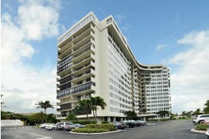 3908 S Ocean Blvd, Highland Beach, FL 33487, Sold 08/10/17