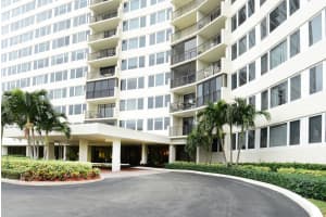 3908 S Ocean Blvd, Highland Beach, FL 33487, Sold 08/10/17