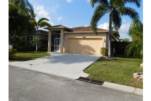 1464 Fairway Cir, Greenacres, FL 33413, Sold 07/24/17