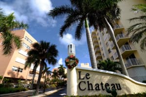 3540 S Ocean Blvd, South Palm Beach, FL 33480, Sold 04/27/17