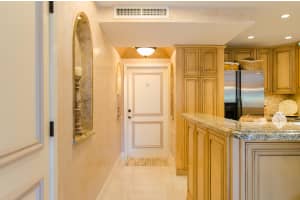 200 E Royal Palm Rd, Boca Raton, FL 33432, Sold 03/31/17