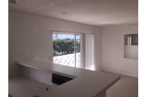 3705 S Flagler Dr, West Palm Beach, FL 33405, Sold 04/21/17