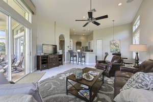 7424 NW 114th Terrace, Tamarac, FL 33321, Sold 04/17/17