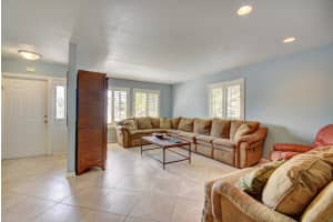 1124 Rainwood Cir, Palm Beach Gardens, FL 33410, Sold 04/28/17