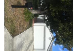 2925 Sierra Pine Dr, Lake Worth, FL 33462, Sold 03/20/17