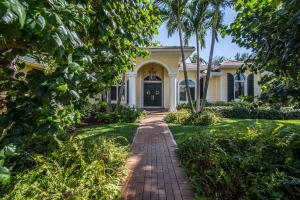 18170 SE Ridgeview Dr, Tequesta, FL 33469, Sold 05/31/17