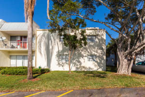 415 Executive Center Dr, West Palm Beach, FL 33401, Sold 03/29/18