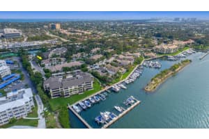 412 Coral Cove Dr, North Palm Beach, FL 33408, Sold 10/03/17