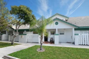 360 SE 2nd Ave APT F3, Deerfield Beach, FL 33441, Sold 04/14/17