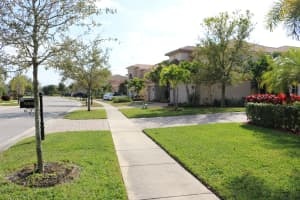 585 Glenfield Way, West Palm Beach, FL 33411, Sold 04/26/17