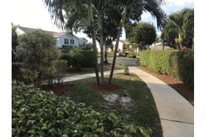 563 Waterside Dr, Hypoluxo, FL 33462, Sold 07/03/17