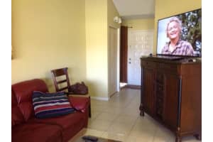 1270 The Pointe Dr, West Palm Beach, FL 33409, Sold 03/31/17