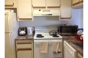 1270 The Pointe Dr, West Palm Beach, FL 33409, Sold 03/31/17