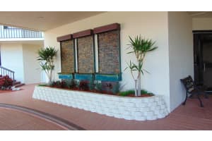 9550 S Ocean Dr, Jensen Beach, FL 34957, Sold 03/10/17