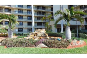 9550 S Ocean Dr, Jensen Beach, FL 34957, Sold 03/10/17
