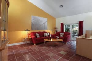 4122 NW 2nd St, Delray Beach, FL 33445, Sold 03/24/17