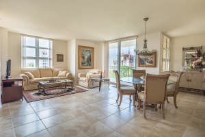 403 S Sapodilla Ave, West Palm Beach, FL 33401, Sold 08/15/17