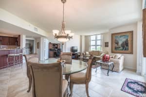 403 S Sapodilla Ave, West Palm Beach, FL 33401, Sold 08/15/17