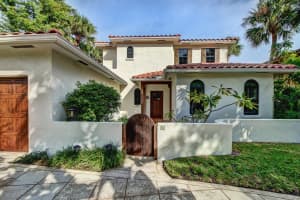 80 SE Olive Way, Boca Raton, FL 33432, Sold 05/08/17