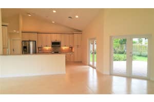 621 West Dr, Delray Beach, FL 33445, Sold 09/20/17
