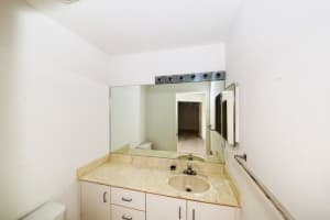 9016 Villa Portofino Cir, Boca Raton, FL 33496, Sold 04/04/17