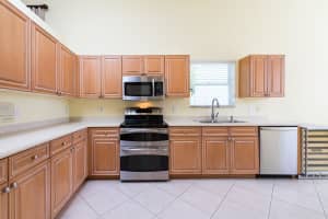 5135 Ventura Dr, Delray Beach, FL 33484, Sold 04/28/17