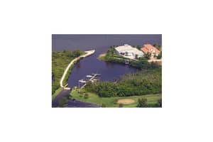 9641 Riverside Dr #4, Sebastian, FL 32958, Sold 07/05/17