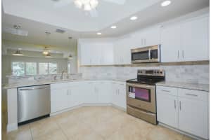1016 SW 37th St, Palm City, FL 34990, Sold 04/19/17