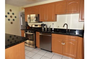 5664 Priscilla Ln, Lake Worth, FL 33463, Sold 04/21/17