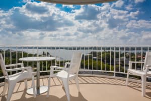 2295 S Ocean Blvd, Palm Beach, FL 33480, Sold 04/19/17