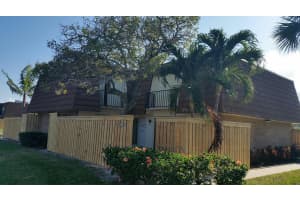 3900 County Line Rd #20a, Tequesta, FL 33469, Sold 04/28/17