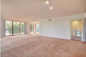 2778 S Ocean Blvd #204s, Palm Beach, FL 33480, Sold 05/19/17