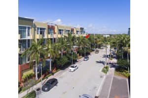 180 NE 4th Ave, Delray Beach, FL 33483, Sold 04/14/17