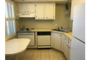 25 SE 13th St APT C2, Boca Raton, FL 33432, Sold 07/11/17