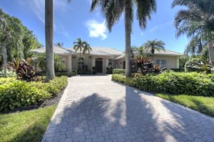 2417 Chesapeake Cir, West Palm Beach, FL 33409, Sold 04/28/17