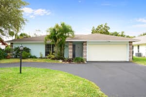 3876 NW 8th St, Delray Beach, FL 33445, Sold 05/25/17