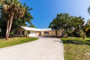 10393 SE Coconut Ln, Hobe Sound, FL 33455, Sold 06/22/17