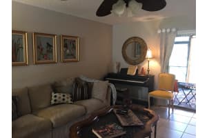 8452 SE Croft Cir, Hobe Sound, FL 33455, Sold 03/31/17