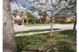 10587 Ivanhoe Ln, Wellington, FL 33414, Sold 04/28/17
